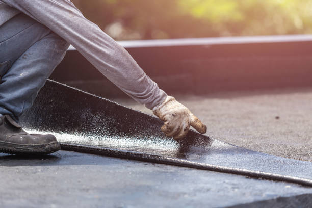 Professional Vapor Barrier Installation technician working in Chester, VA